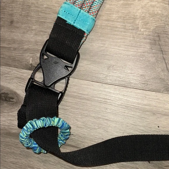 KAVU Teal Sling Bag - Picture 3 of 7